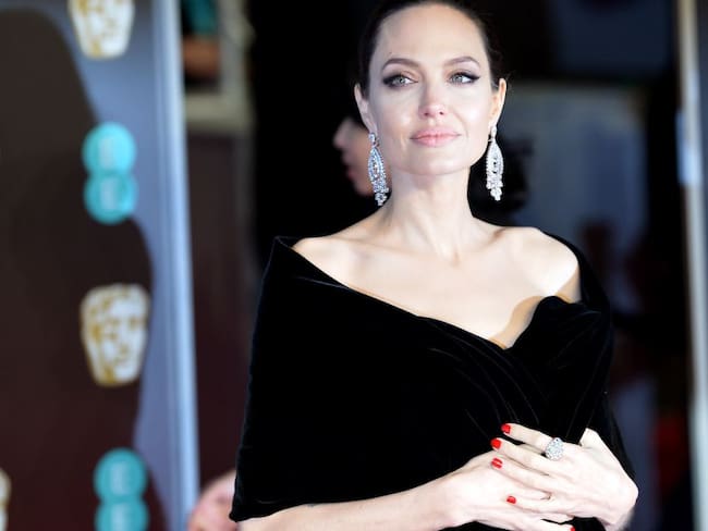 Crece rumor de romance entre Angelina Jolie y sobrino de la princesa Diana