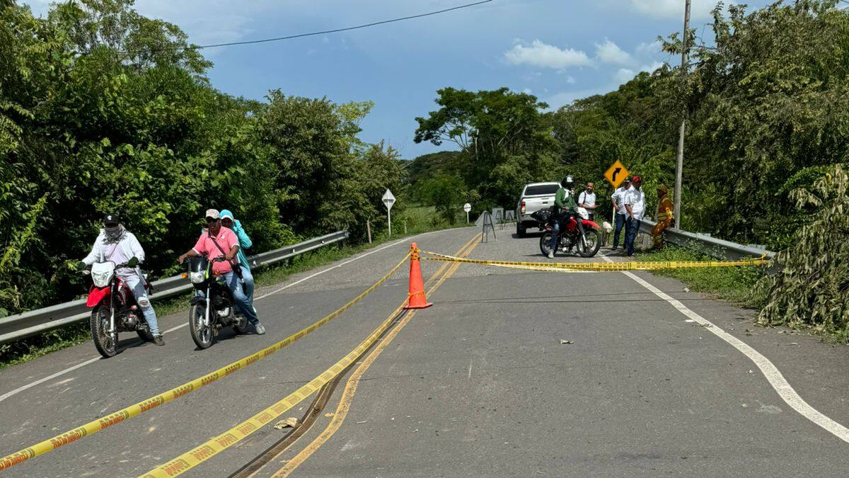 Colapsa un puente en la Mojana sucreña que la deja aislada del resto de Sucre