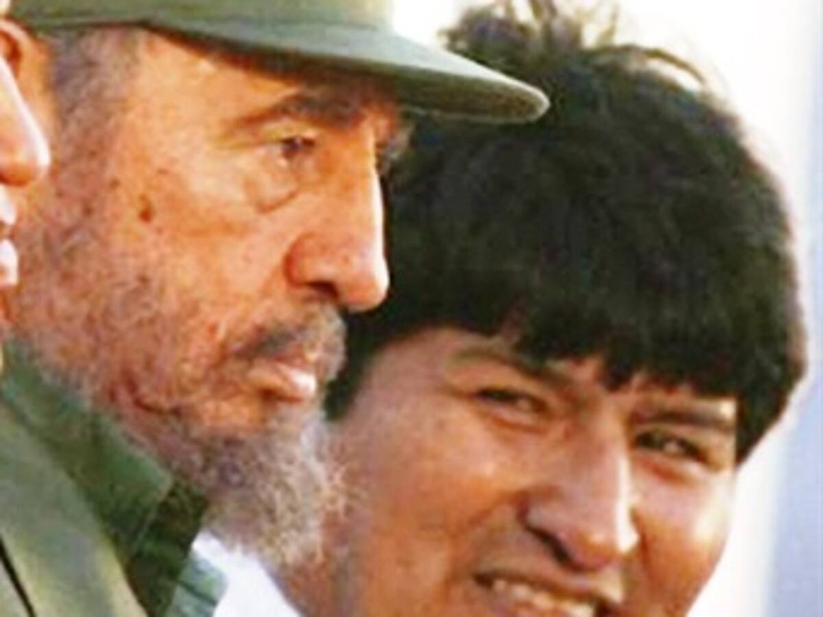 Evo Morales habla dos horas con Fidel Castro y lo ve 'muy lúcido, muy sabio'