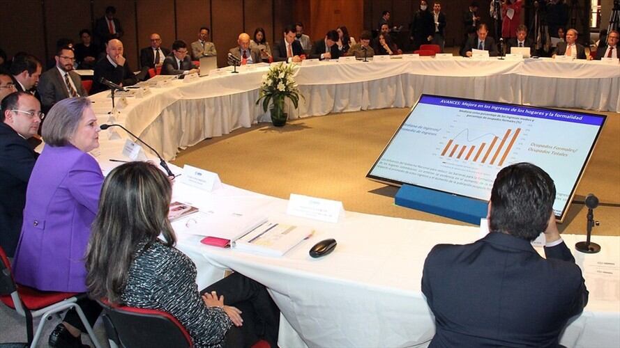 Mesa de concertación del salario mínimo. . Foto: Colprensa