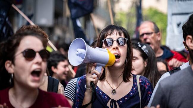 ¿Una mujer que habla duro es brava o vehemente?. Foto: Getty Images