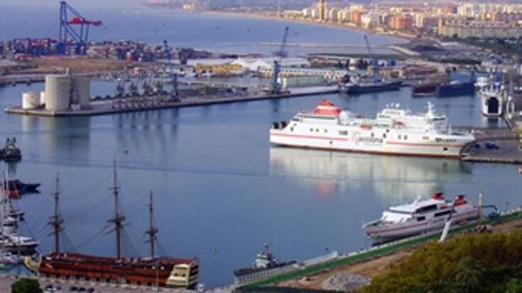 Carlos Costa, ministro de Ambiente, Vivienda y Desarrollo Territorial y Andrés hurtado, columnista de El Tiempo, hablaron sobre Bahía Málaga y la invasión del río Dagua