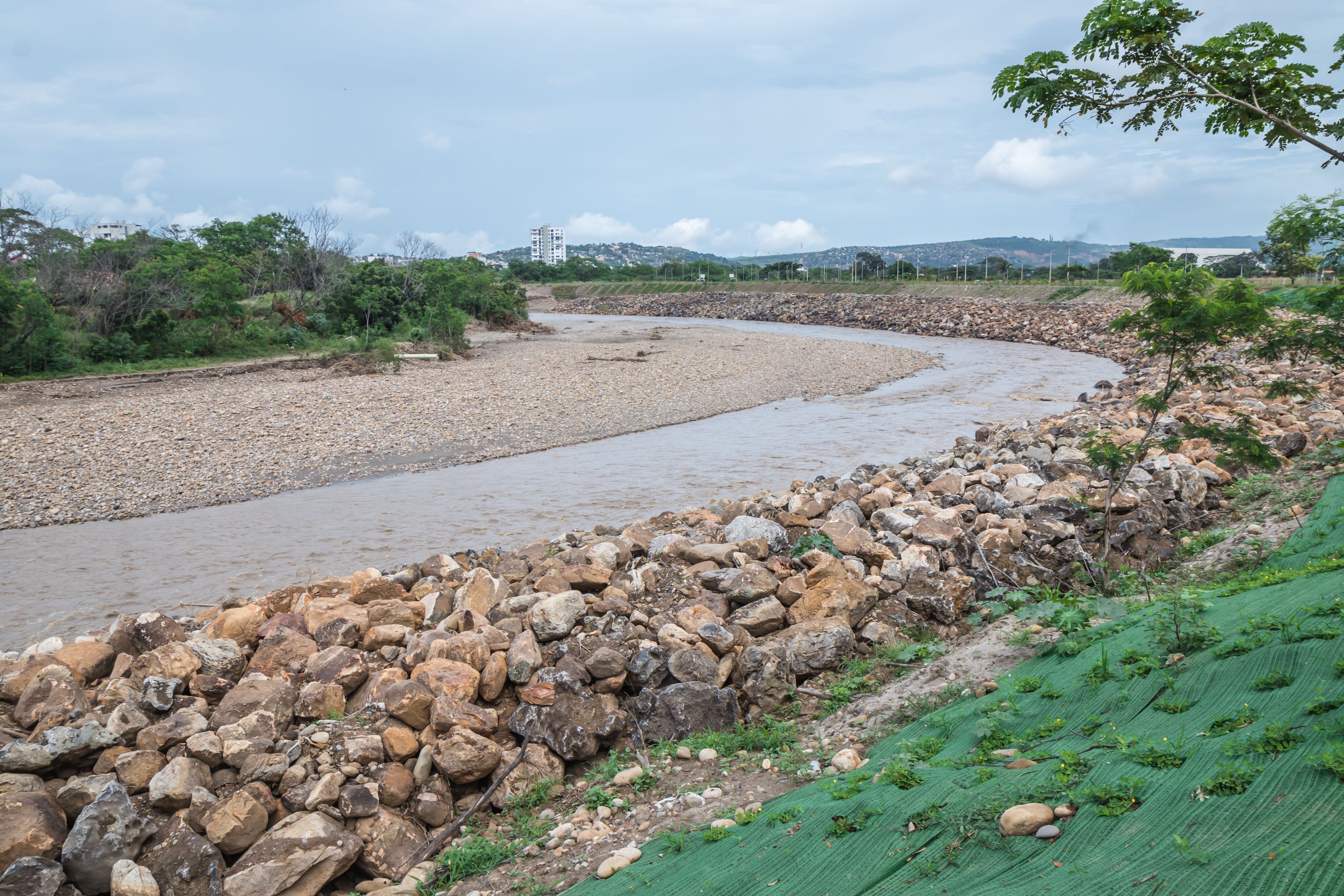 Obras de enrocado río Pamplonita/Foto Corponor
