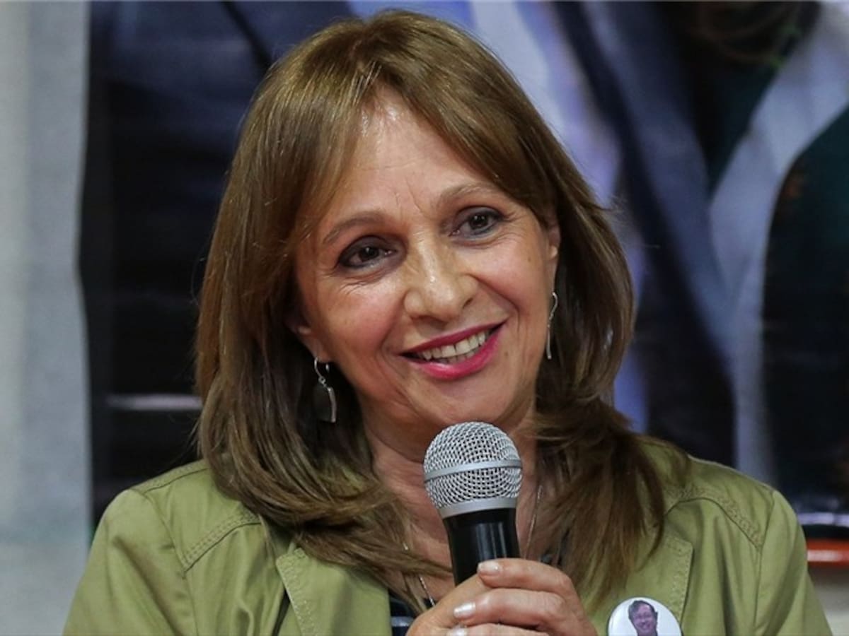 Abogado que tumbó a Ángela Robledo asegura que ella puede lanzarse a la Alcaldía de Bogotá