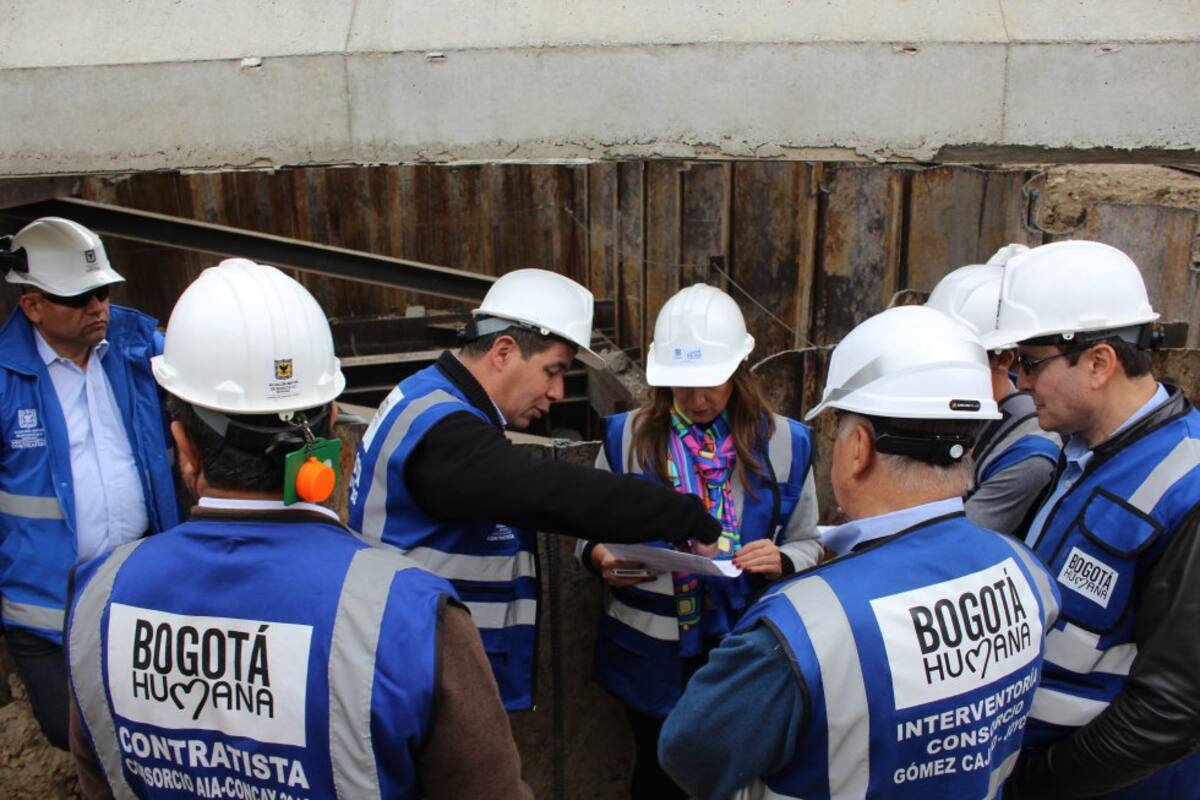 Mientras el deprimido de la calle 94 lleva 7 años en construcción, el Golden Gate en los Estados Unidos tardó su construcción 4 años.