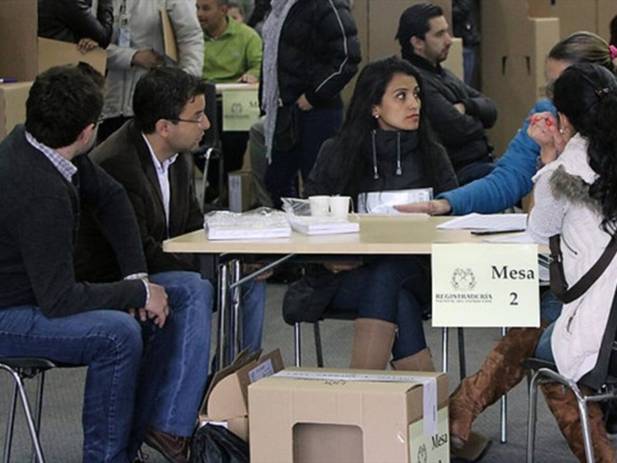 Sacerdotes también están obligados a ser jurados de votación: Corte
