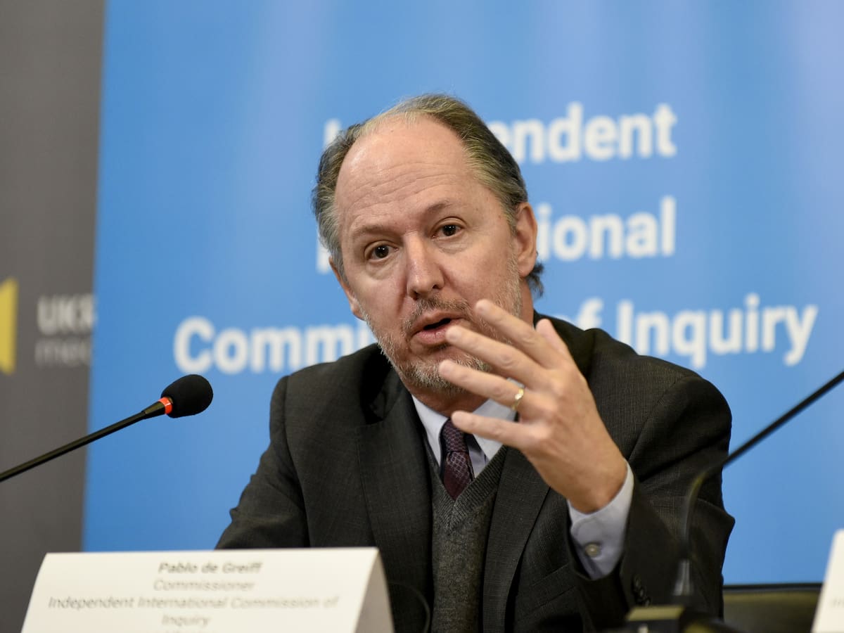 Pablo de Greiff es premiado en España por su trabajo en pro de la Memoria Histórica