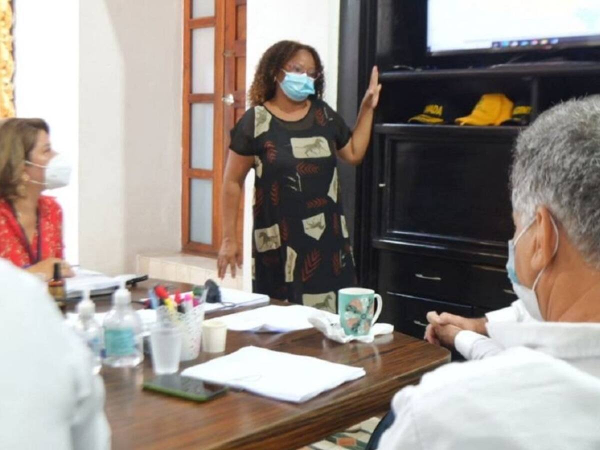 Alcaldía de Cartagena gestionará titulación colectiva de Tierrabomba