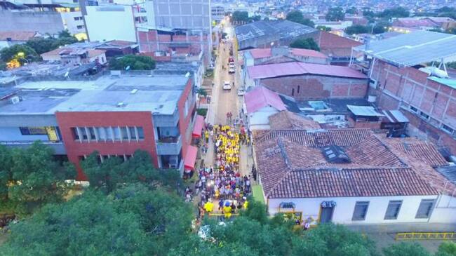 Calle octava del centro recuperada en adoquín