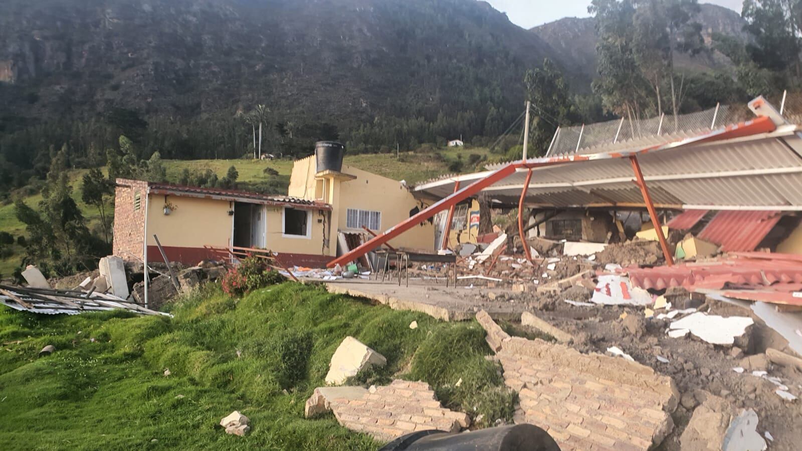 el 9 de diciembre inician obras con maquinaria en el sector afectado / Fotografía: Alcaldía Socotá