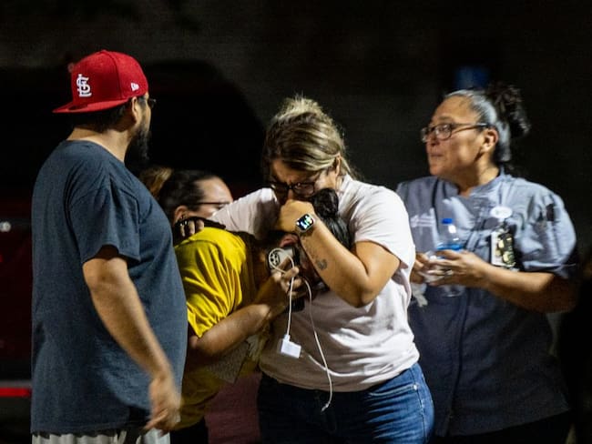 Familias víctimas del tiroteo en escuela de Texas