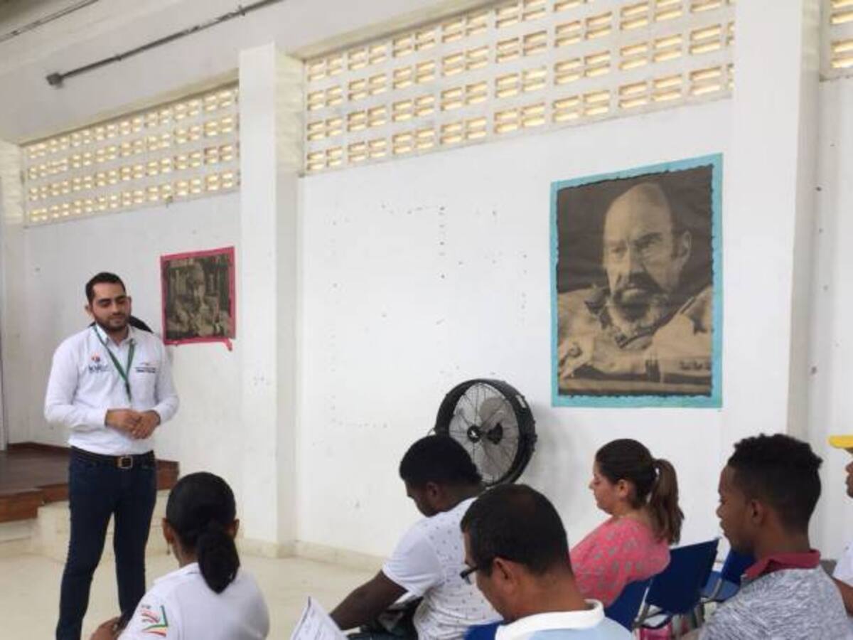 Gestores culturales y artistas están siendo capacitados en Bolívar