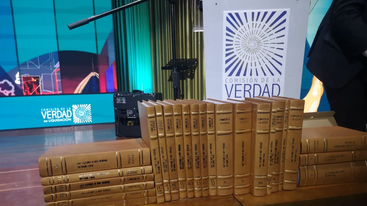 La Comisión de la Verdad entregó su archivo documental que soporta su trabajo