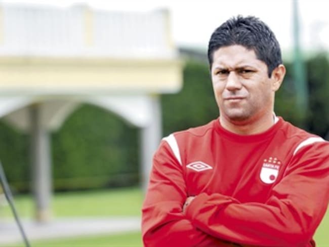 Santa Fe anuncia respaldo al técnico Wilson Gutiérrez