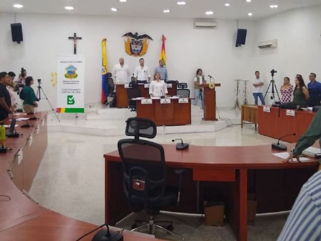 Procuraduría abre indagación a 19 concejales y al contralor de Barranquilla