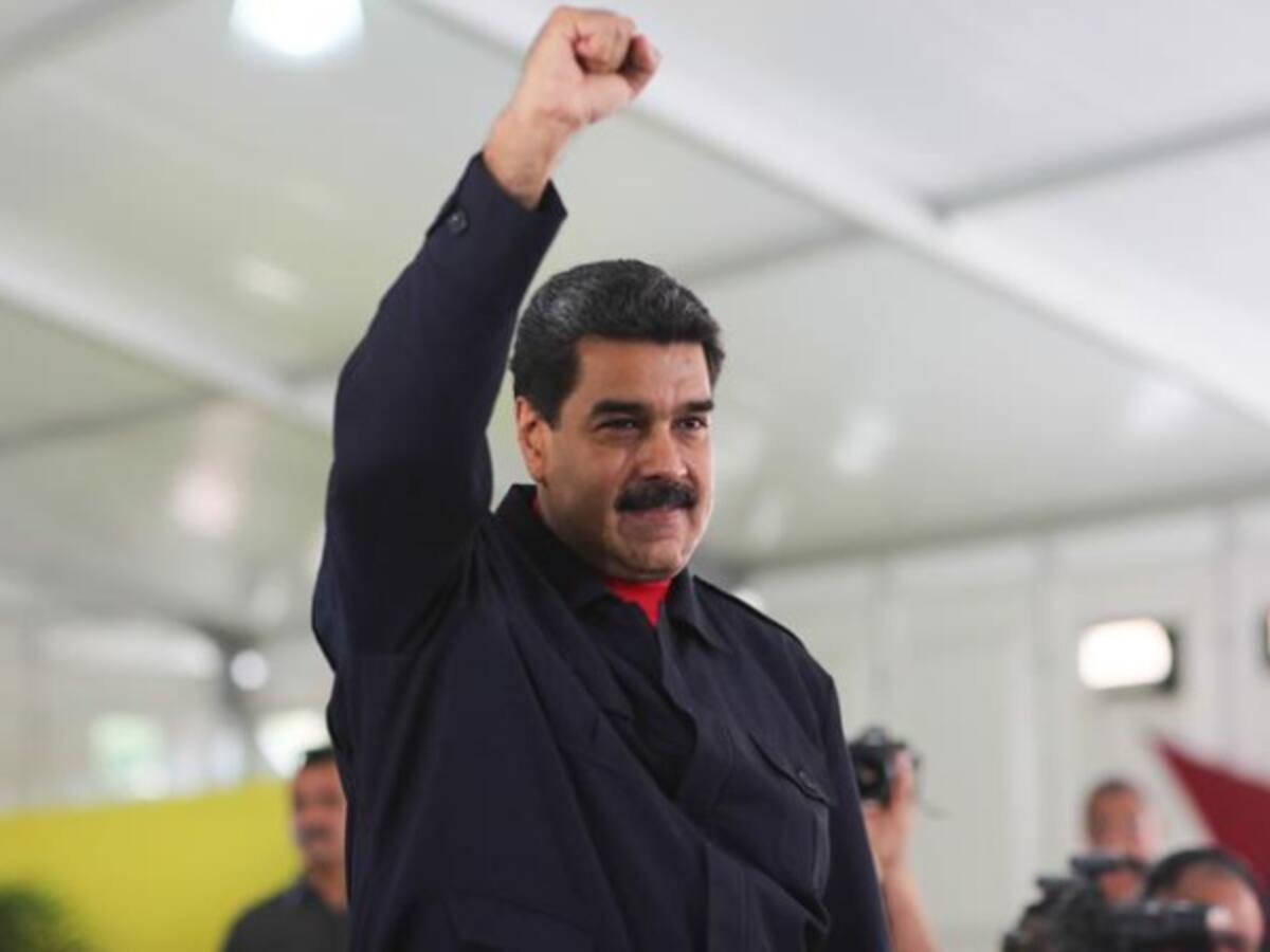Más de 10 millones de venezolanos están dispuestos a tomar un fusil: Maduro