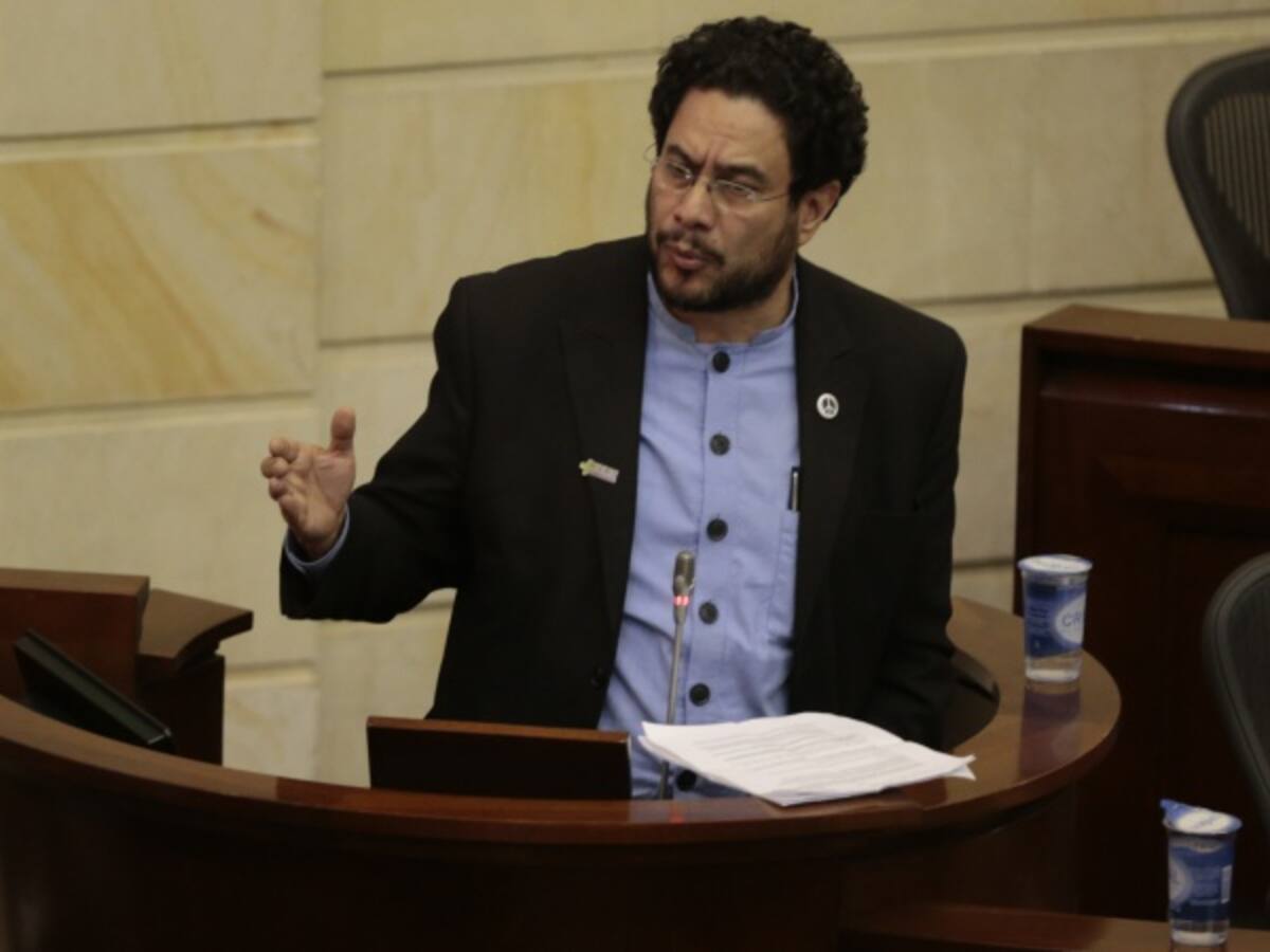 Hay voluntad del Gobierno y las Farc para firmar la paz cuanto antes: Comisión de Paz