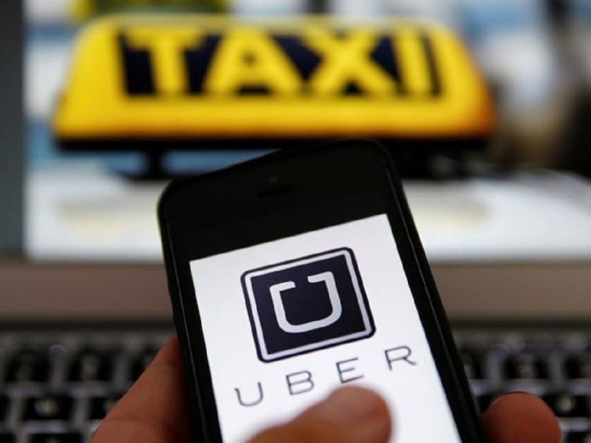 Taxistas rechazan retorno de Uber al país