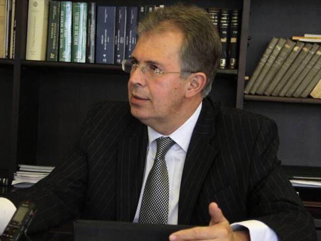 Guerrilleros condenados por delitos de lesa humanidad no podrían participar en política