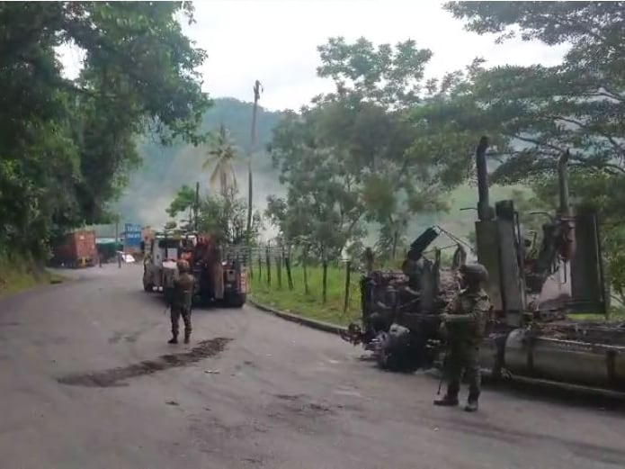 Tropas en la vía Valdivia costa Atlántica- foto ejército