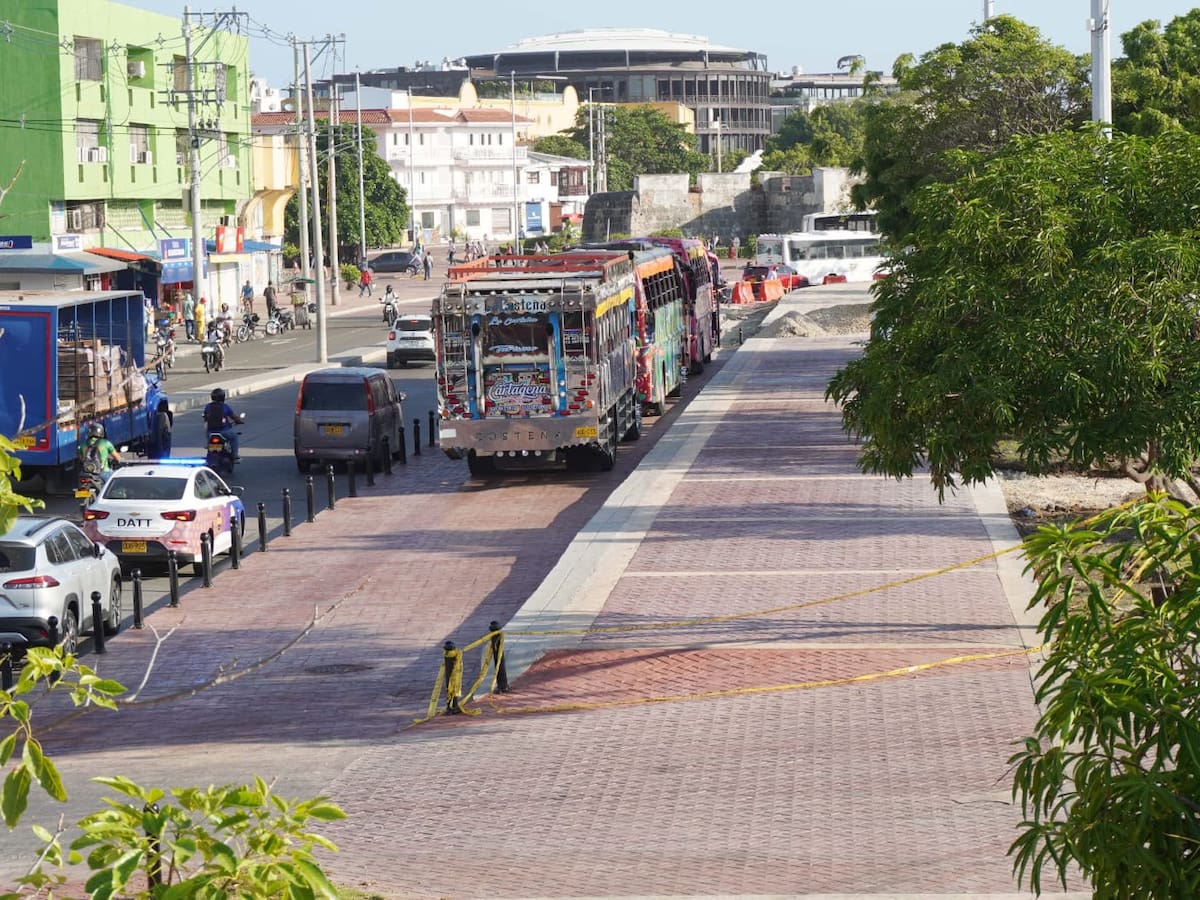 Chivas en Cartagena realizan piloto de estacionamiento en el sector de Puerto Duro