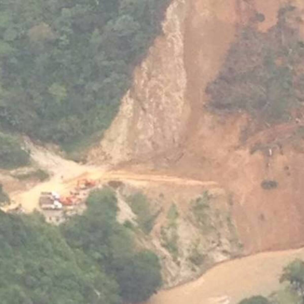Varios días más podría permanecer cerrada la vía entre Risaralda y Chocó