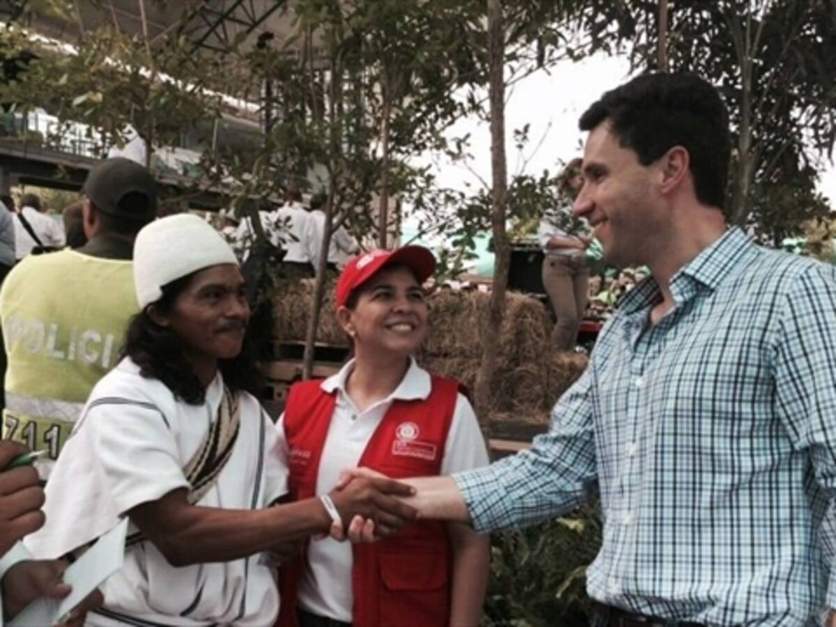 Indígenas desmovilizados cambiaron las armas por la miel de abejas