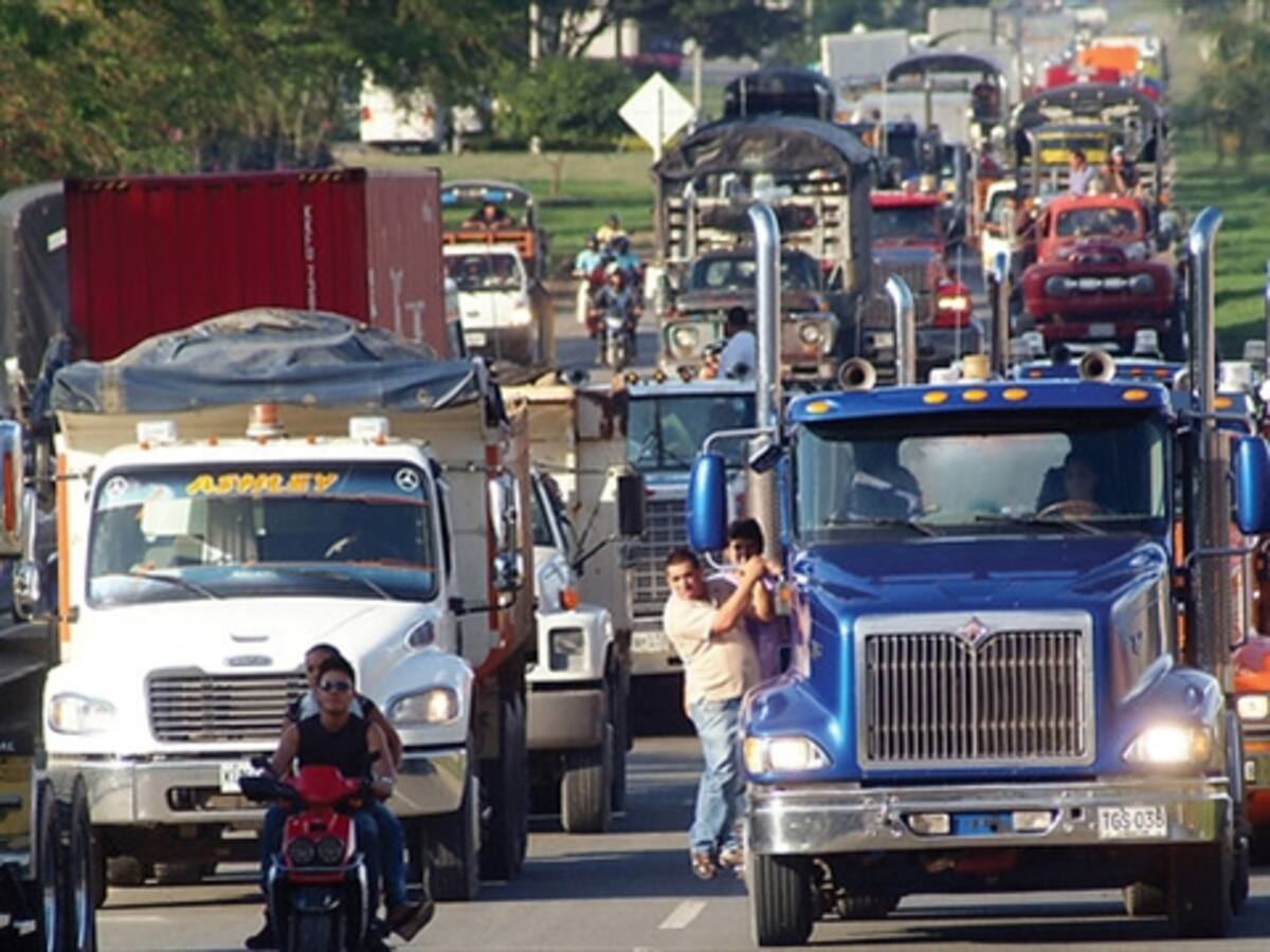 Piden a camioneros no permitir que hinchas del Cali viajen como polizones