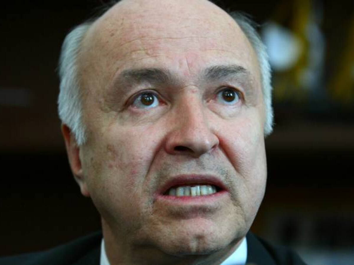 "No hay reconocimiento de carácter político a las bandas": Ministro de Justicia