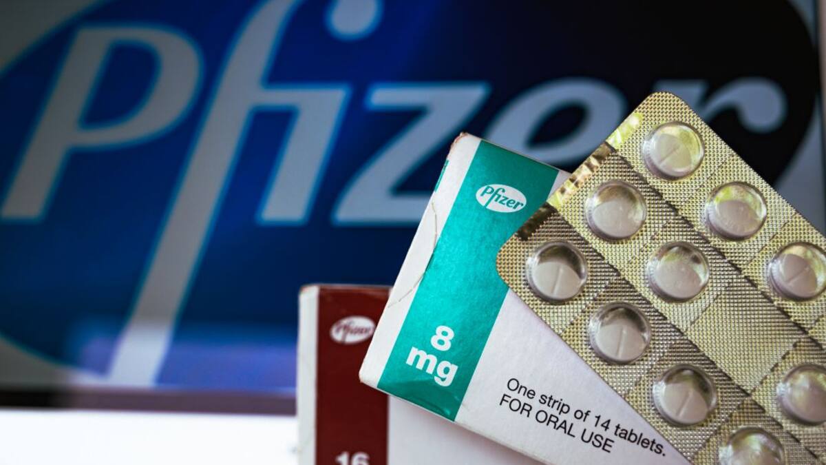 Pfizer desarrolla pastilla para evitar contagio de COVID-19
