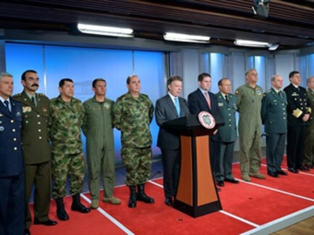Santos se reunió con las FFMM para hablar del escenario del posconflicto
