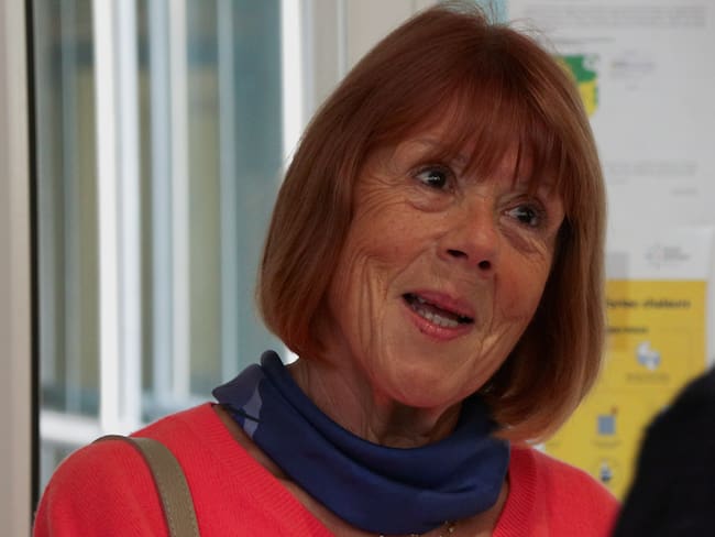 Luego de que se pospusiera la audiencia en contra de su ex esposo por su estado de saludo, Gisele Pelicot dio un mensaje de aliento a todas las víctimas de violencia sexual: "no están solas". ( Foto: EFE )