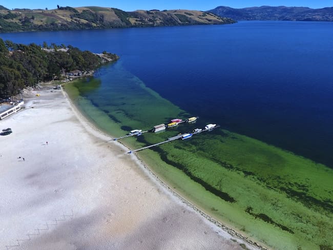 CAR apoyará análisis del Lago de Tota para evaluar contaminación con Plomo