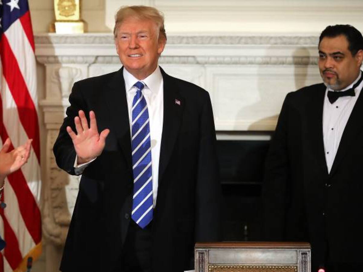 Donald Trump lanzó plan para mejorar infraestructura y muro fronterizo