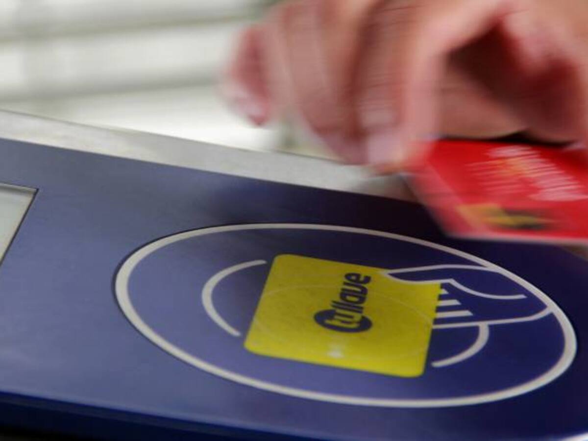 15 millones de tarjetas rojas y azules de Transmilenio quedarán en desuso
