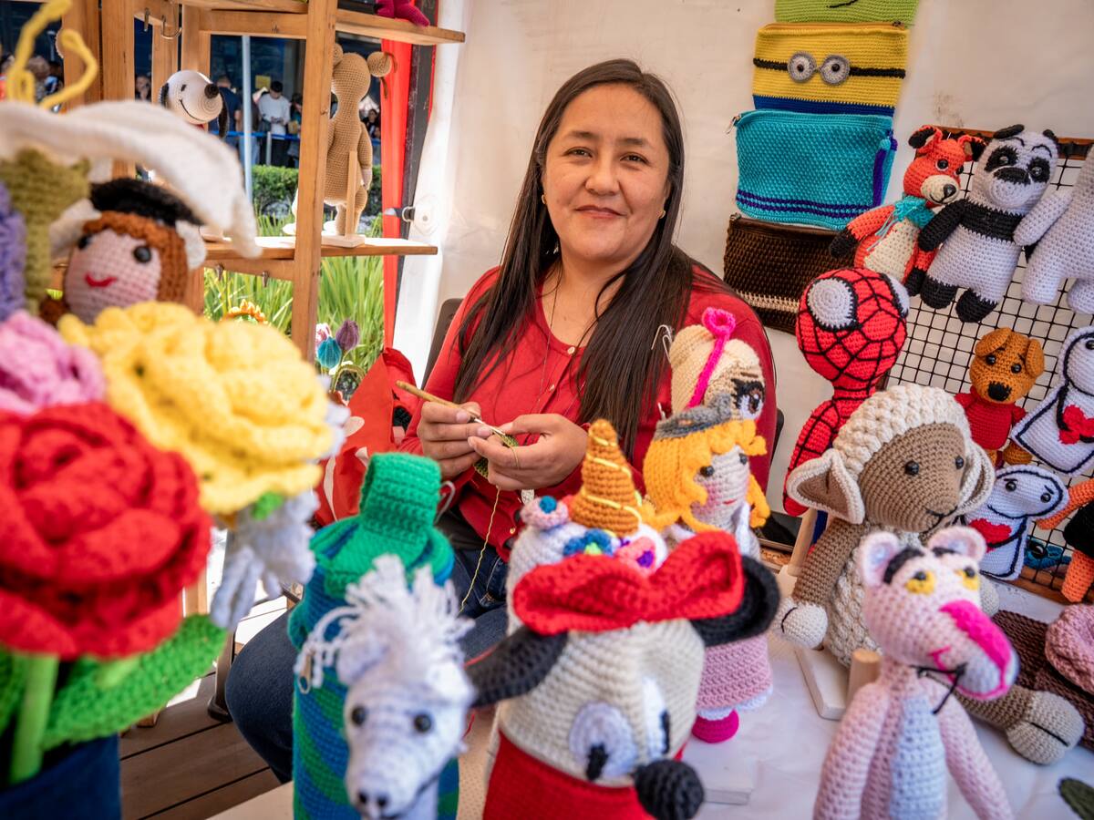 Por el día de la mujer Secretaría de Desarrollo organiza feria de emprendimientos en Bogotá