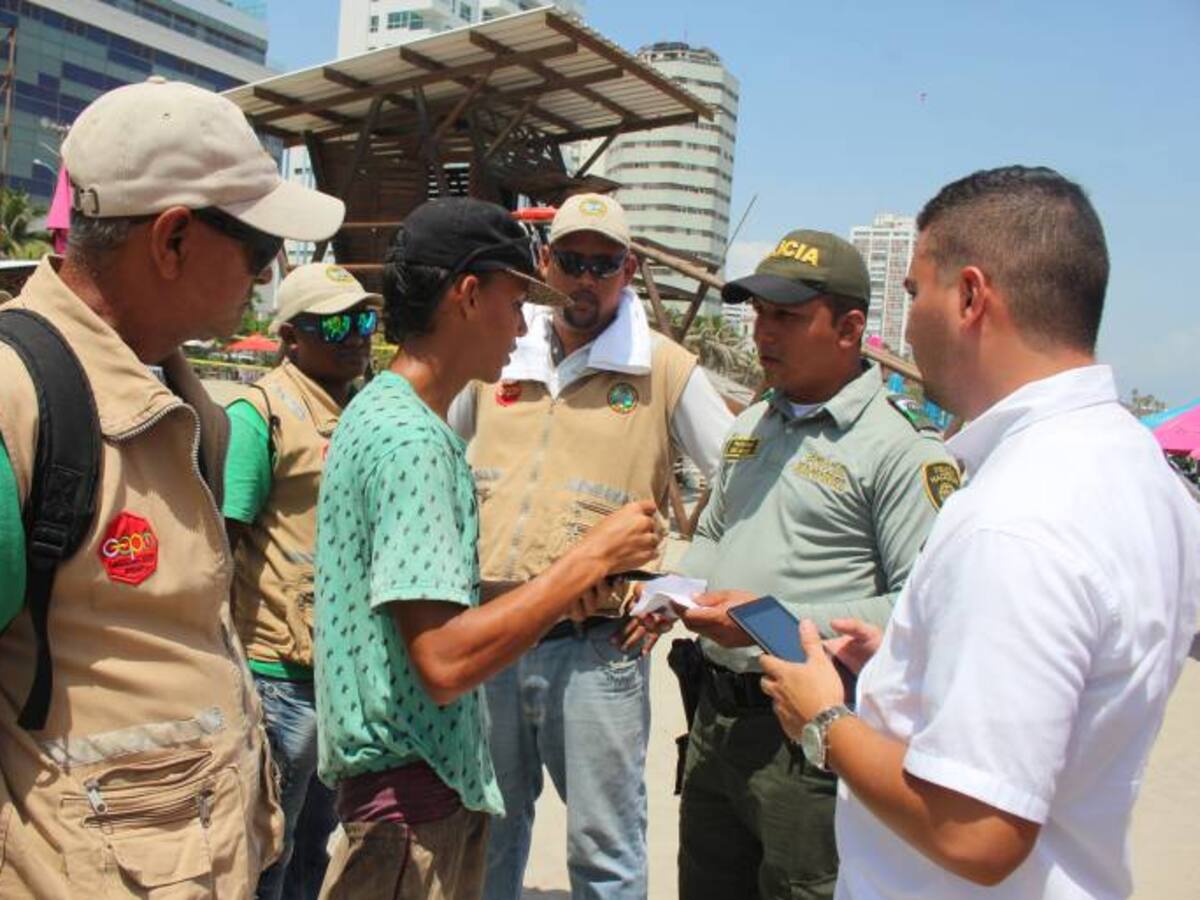 Vendedores informales abusivos en Cartagena perderán confianza legítima