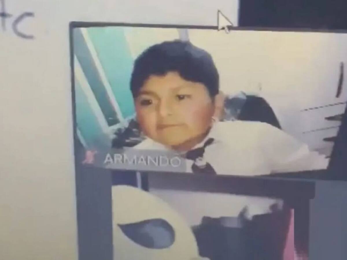 ¿Reprochable? Niño muestra como engaña a su profesor en clases virtuales