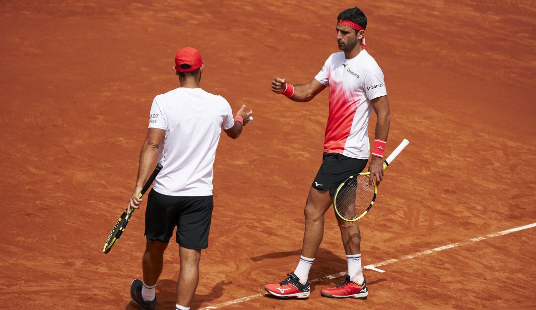 Juan Sebastián Cabal y Robert Farah buscan ser protagonistas en el Abierto de Francia.