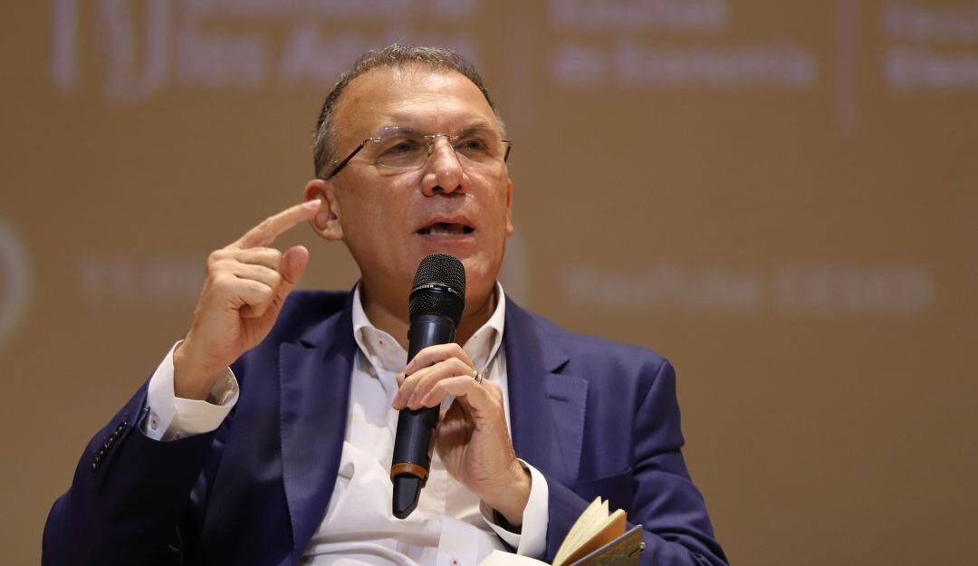 El congresista radicará, según anunció, una demanda ante la Corte Cosntitucional