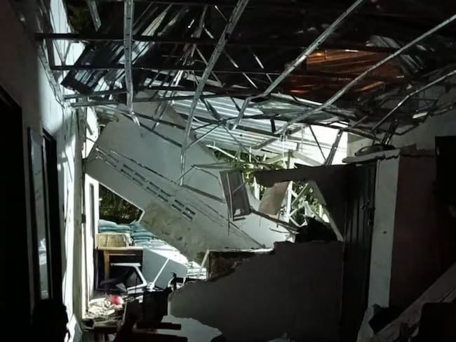 Daños del atentado en Pailitas, Cesar.