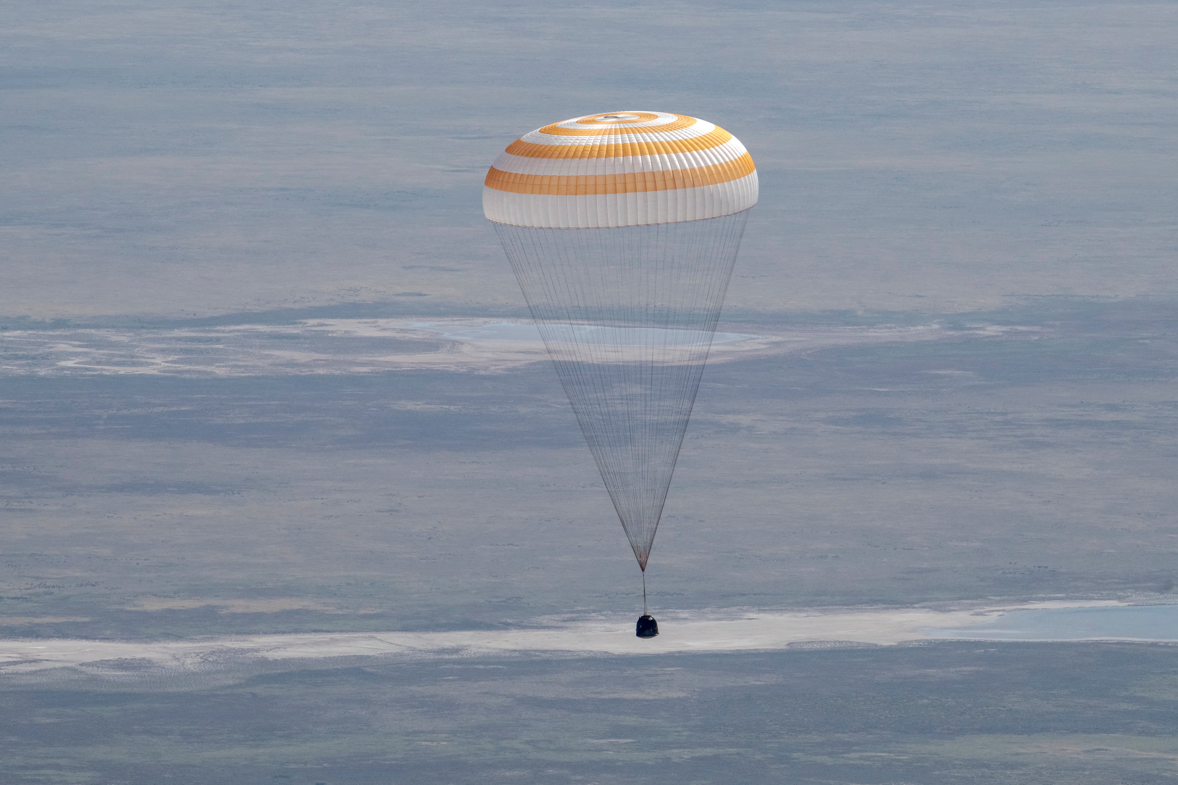 Tres astronautas de la Estación Espacial Internacional regresaron a la Tierra tras 8 meses. Fotos: Getty Images.