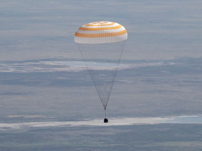 Tres astronautas de la Estación Espacial Internacional regresaron a la Tierra tras 8 meses. Fotos: Getty Images.