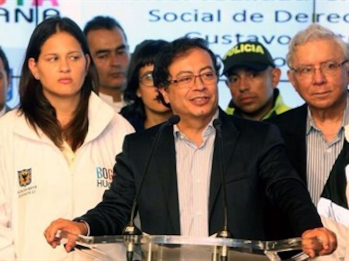 “Trabajaremos, si es del caso, sin sueldo por cumplirle a Bogotá”: Petro