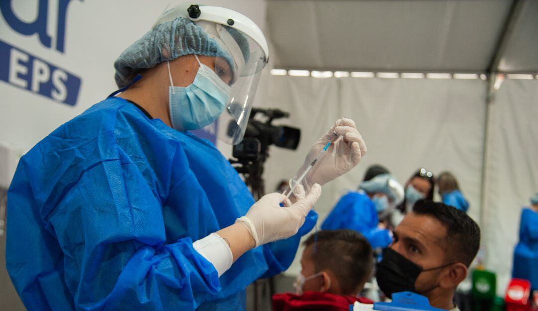 Conozca dónde vacunarse contra COVID-19 hoy en Bogotá 