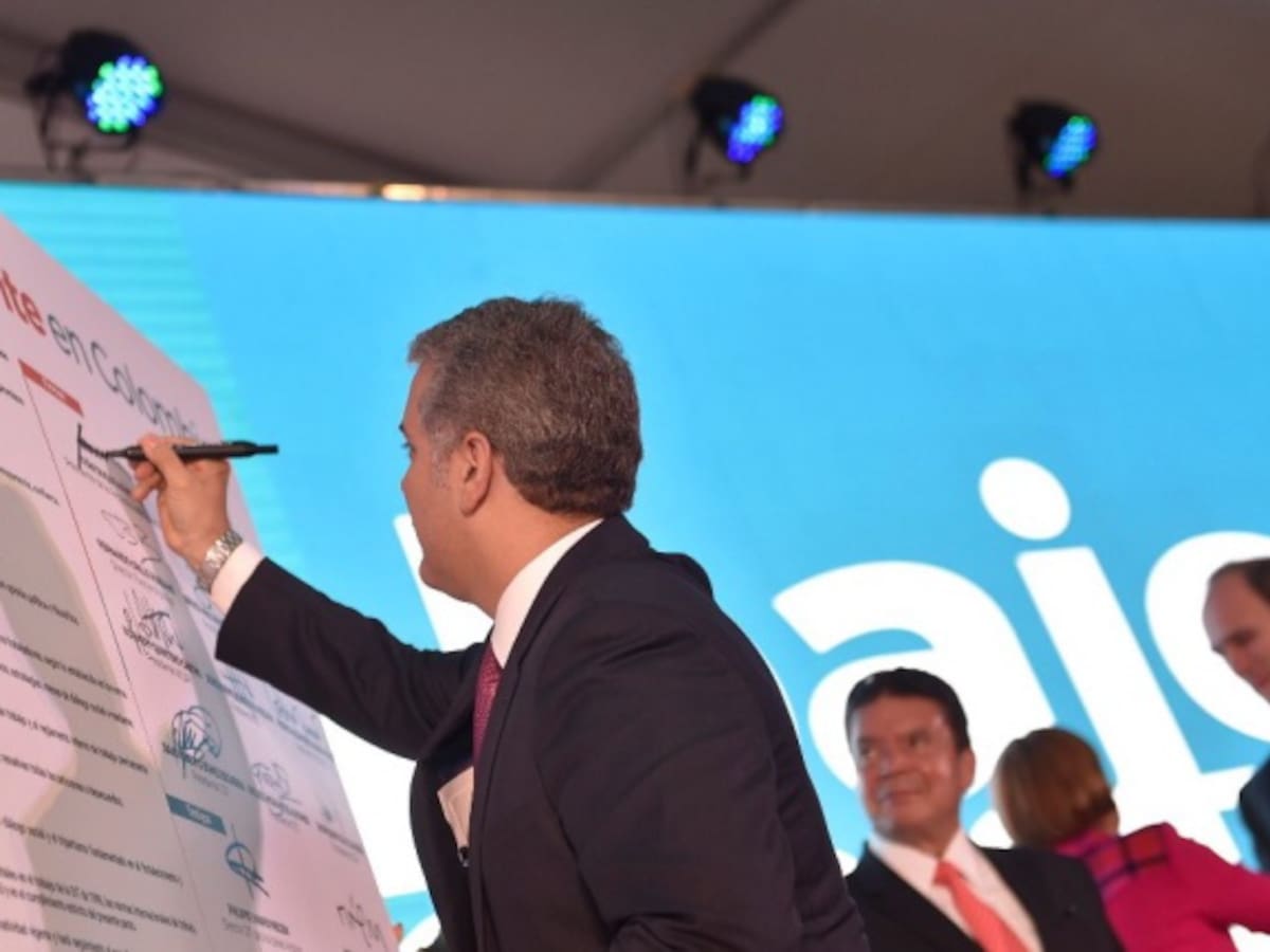 En su primer año Duque espera lograr acuerdo sobre salario mínimo