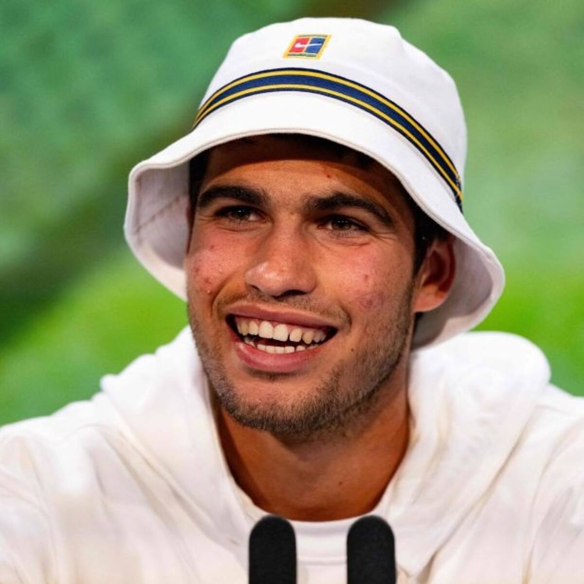 Carlos Alcaraz llega a Wimbledon en el trono del número uno del mundo