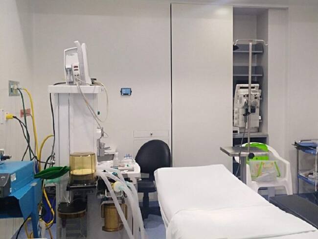 Clínicas de cirugías estéticas disponen equipos para pacientes con covid