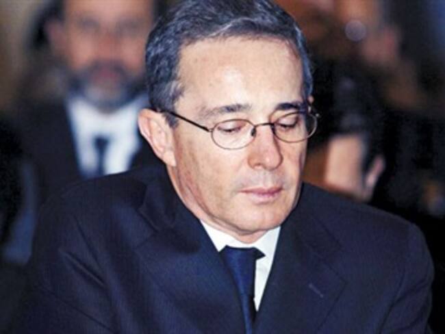 'Tengo el deseo de poder servir a Colombia desde cualquier trinchera': Uribe