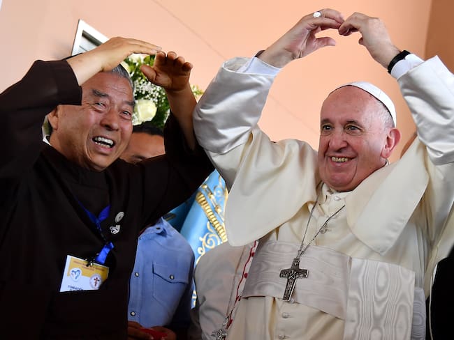 “El papa Francisco intentó abrir nuevas puertas en la Iglesia Católica”: Marco Politi